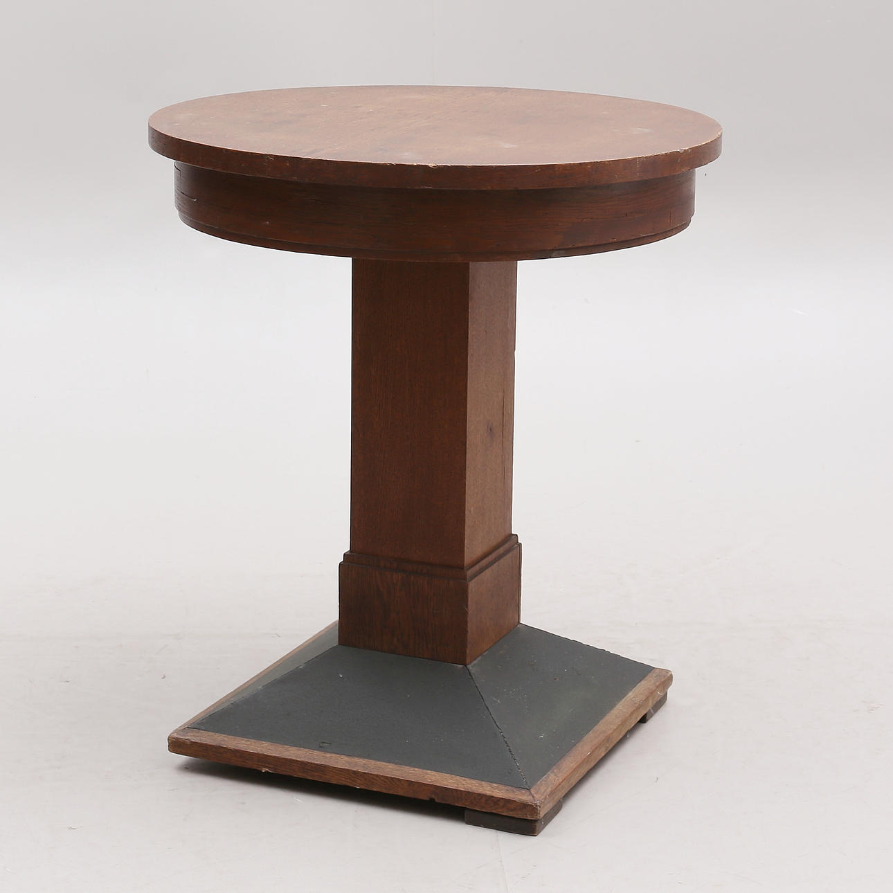 TABLE, art nouveau, early 20th century.