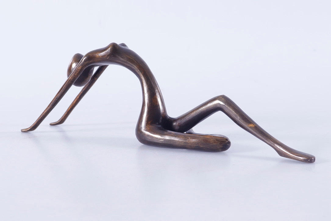 SKULPTUR, abstrakt kvinde, bronze.