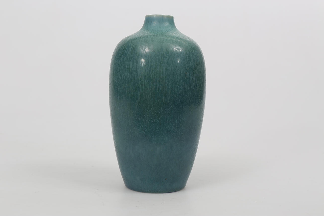 CARL-HARRY STÅLHANE. Vas, stengods, Rörstrand, signerad.