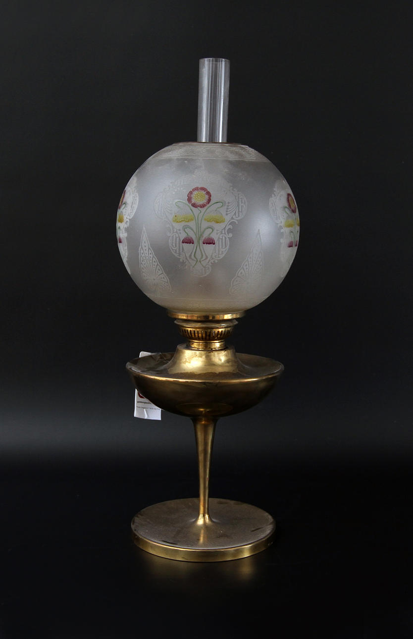 BORDSFOTOGENLAMPA, jugend, tidigt 1900-tal.