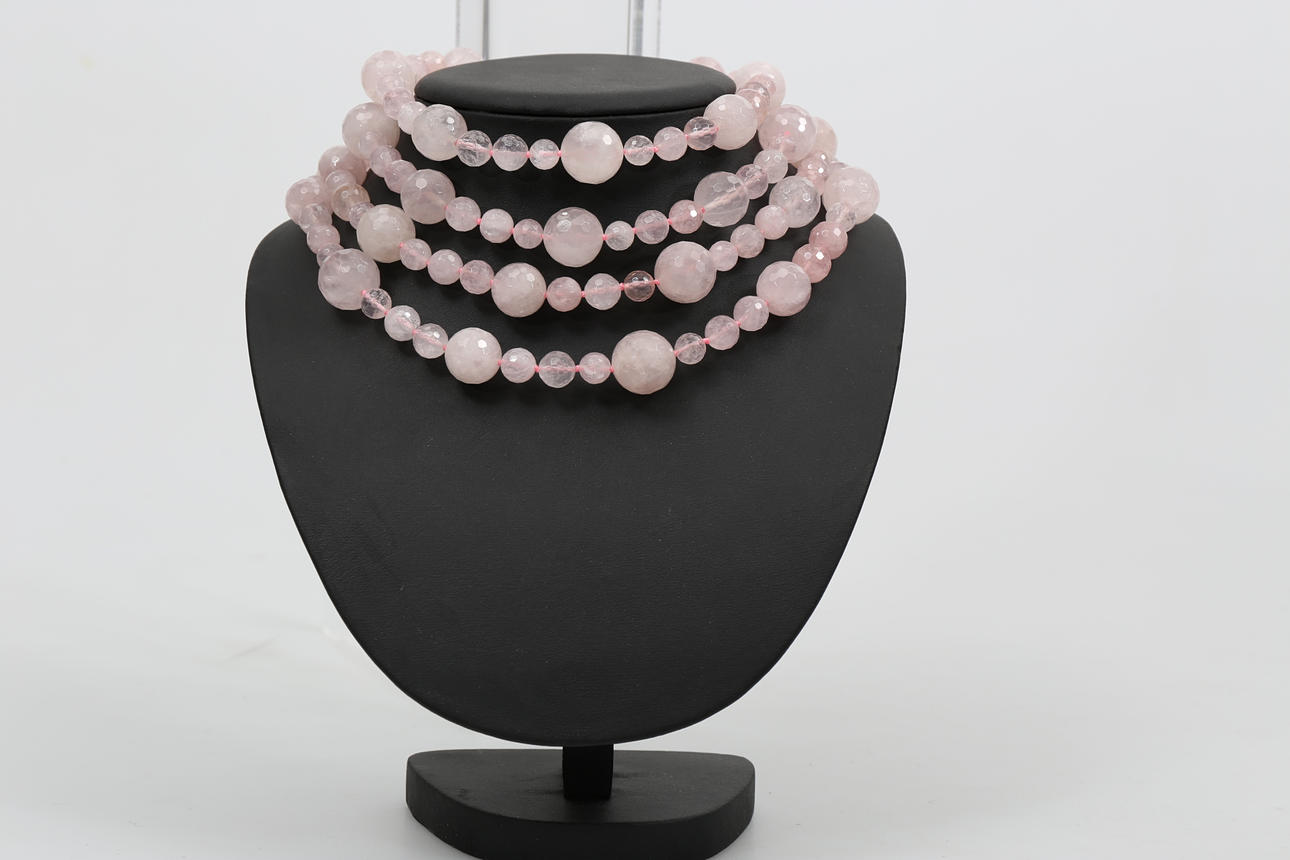 HALSBAND, rosenkvarts.