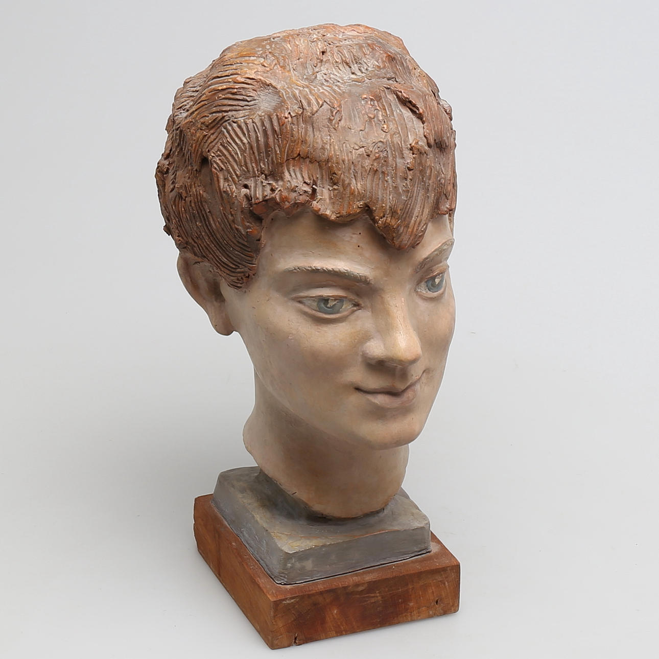 ARVID KÄLLSTRÖM. Skulptur i keramik, pojkhuvud, signerad A. Källström.