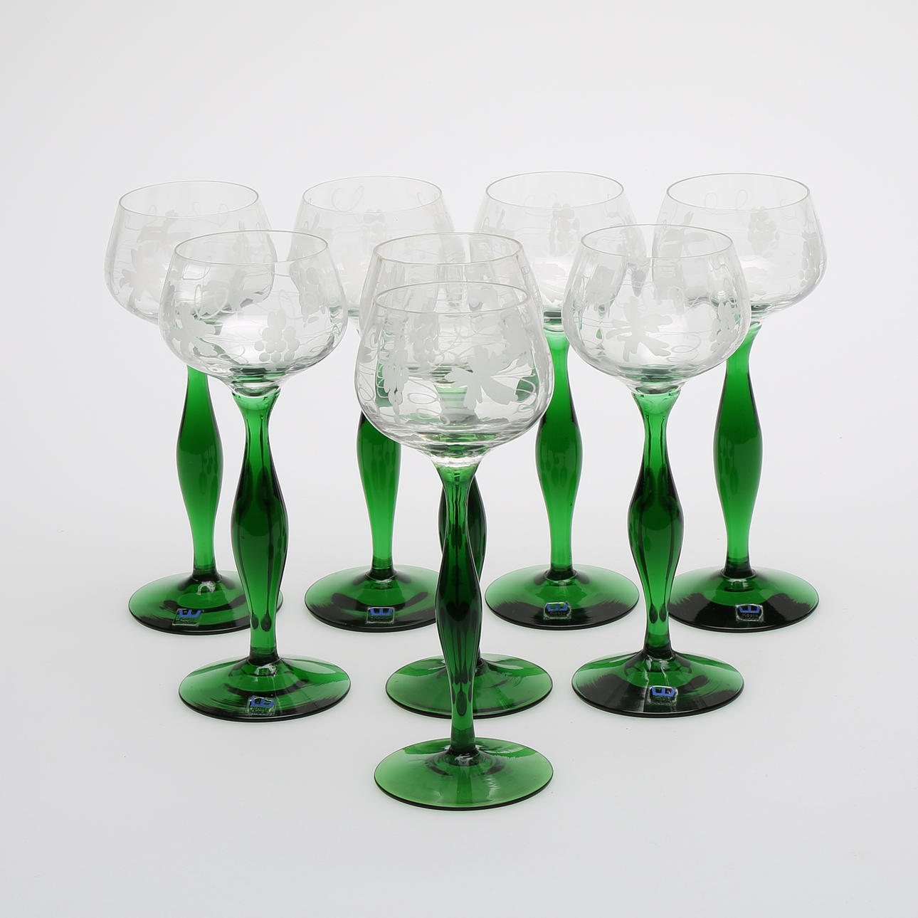 REMMARE, 6+2 st, glas, delvis Kosta.