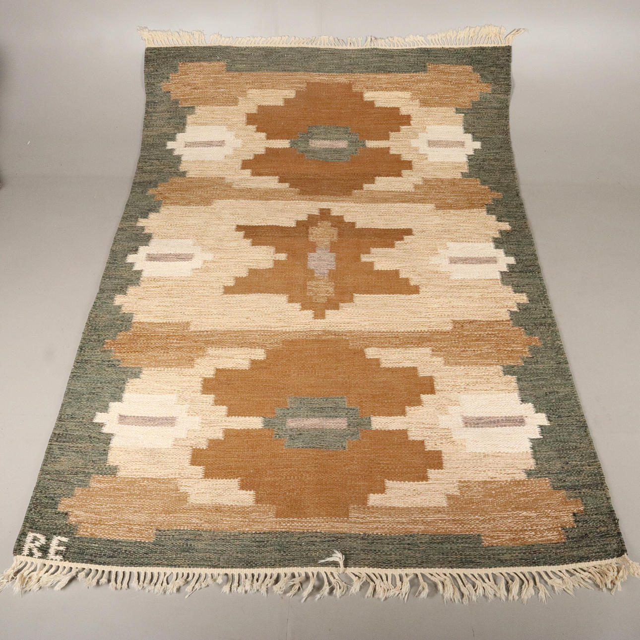 MATTA, röllakan signerad RE.