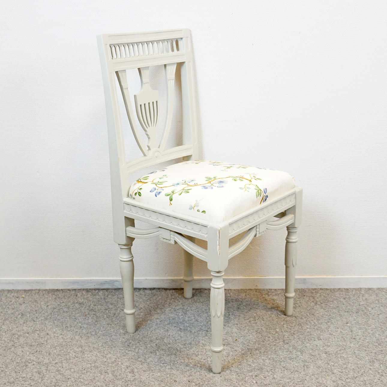 STOL, gustaviansk stil, 1900-talets första hälft.