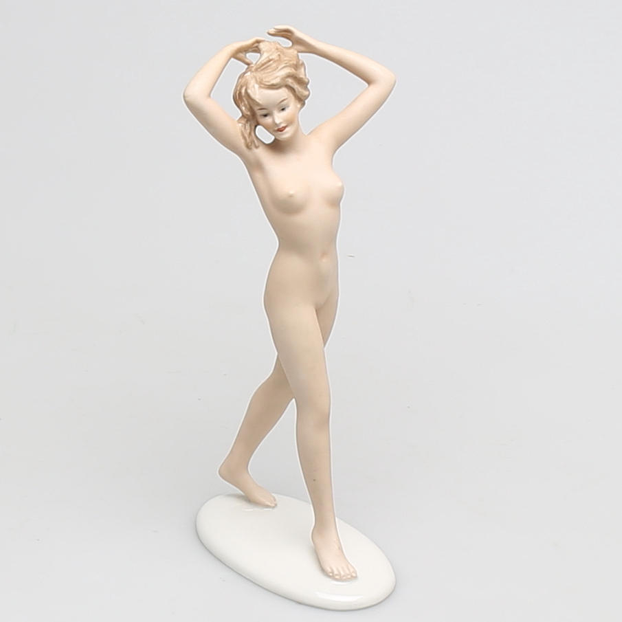 FIGURIN i porslin, nakenstudie, Wallendorf, K Steiner, Tyskland, 1900-talets första hälft.