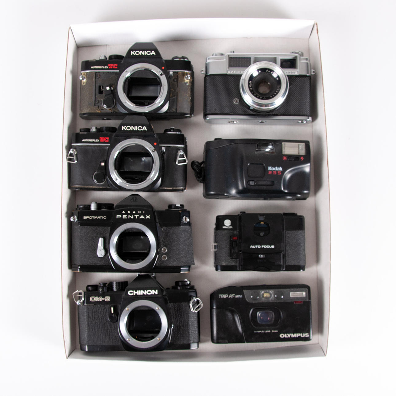 Lote DE CAMARAS ANALÓGICAS, 8 piezas.