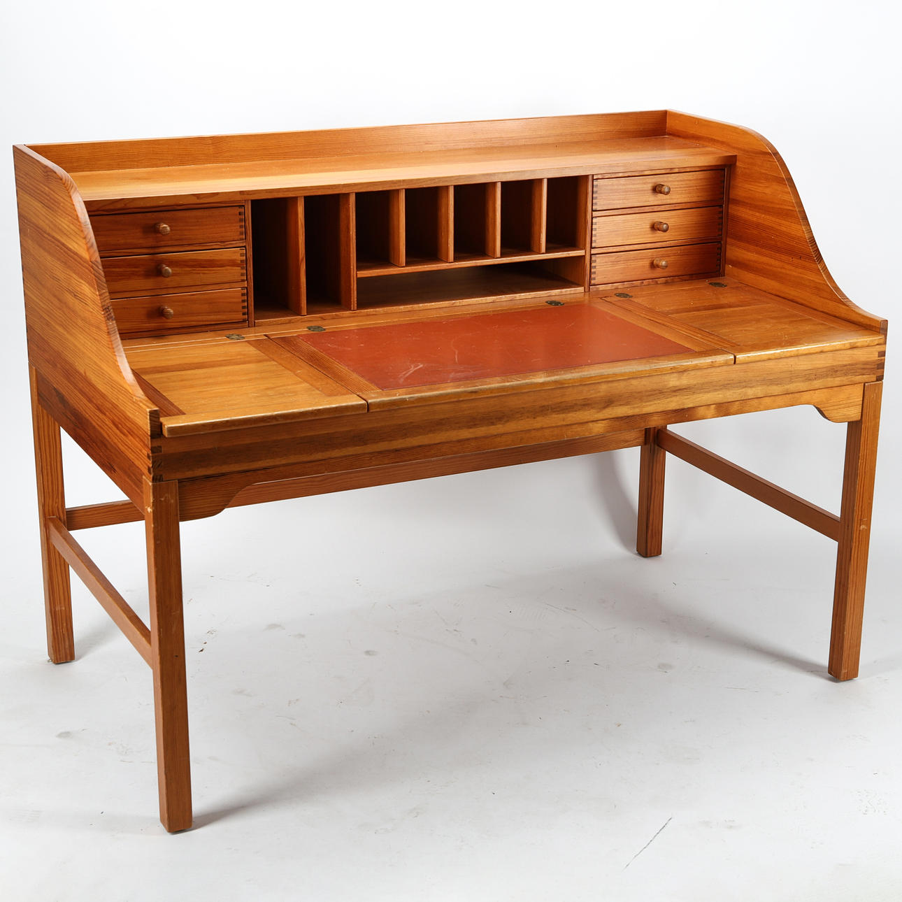 ANDREAS HANSEN. Desk, pine, Hadsten wood industry, Denmark.