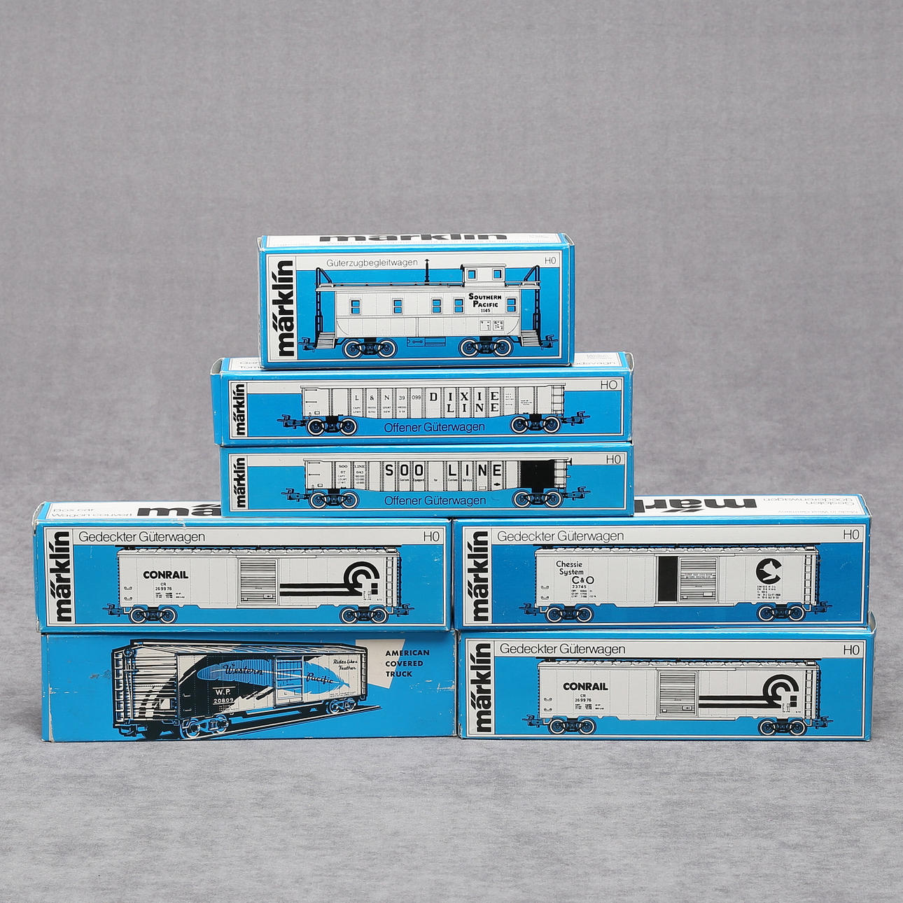 MÄRKLIN American wagons, 7 in original boxes.