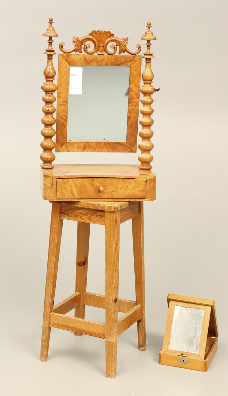 BYRÅSPEGEL, PALL och RAKSPEGEL, 1800/1900-tal.