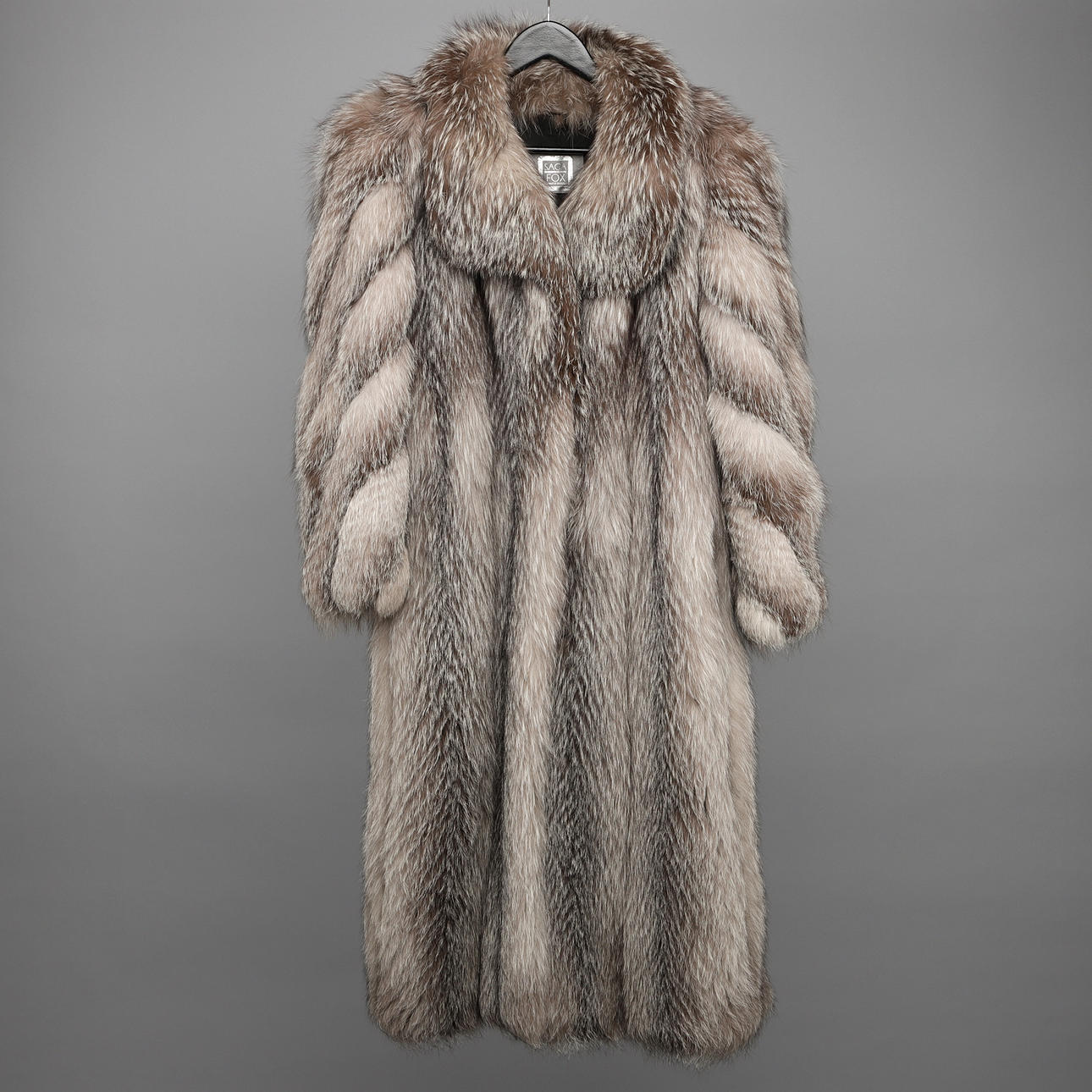 PELZMANTEL, Silberfuchs, Saga Fox, Größe 36.