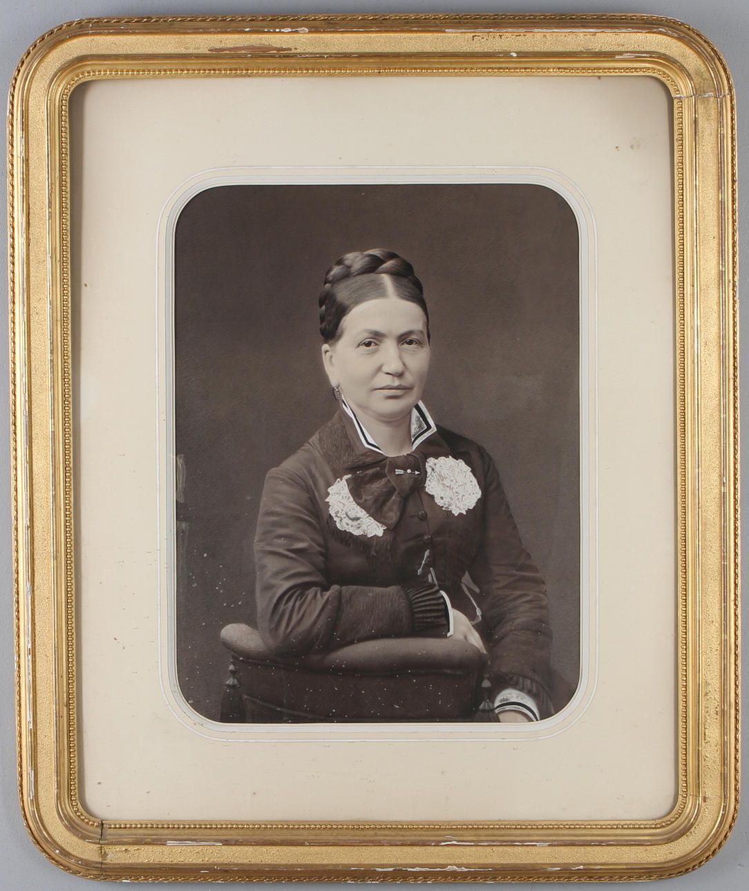 FOTOGRAFI, påmålat, omkring 1900.