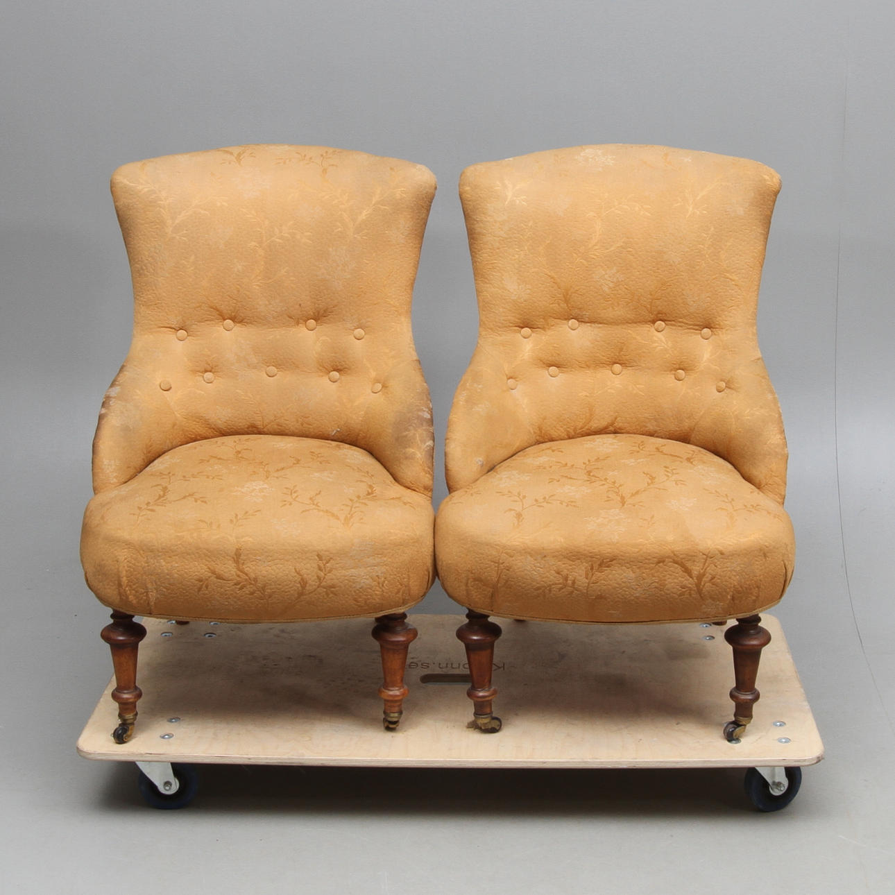 EMMAFÅTÖLJER, 1 par, 18/1900-tal.