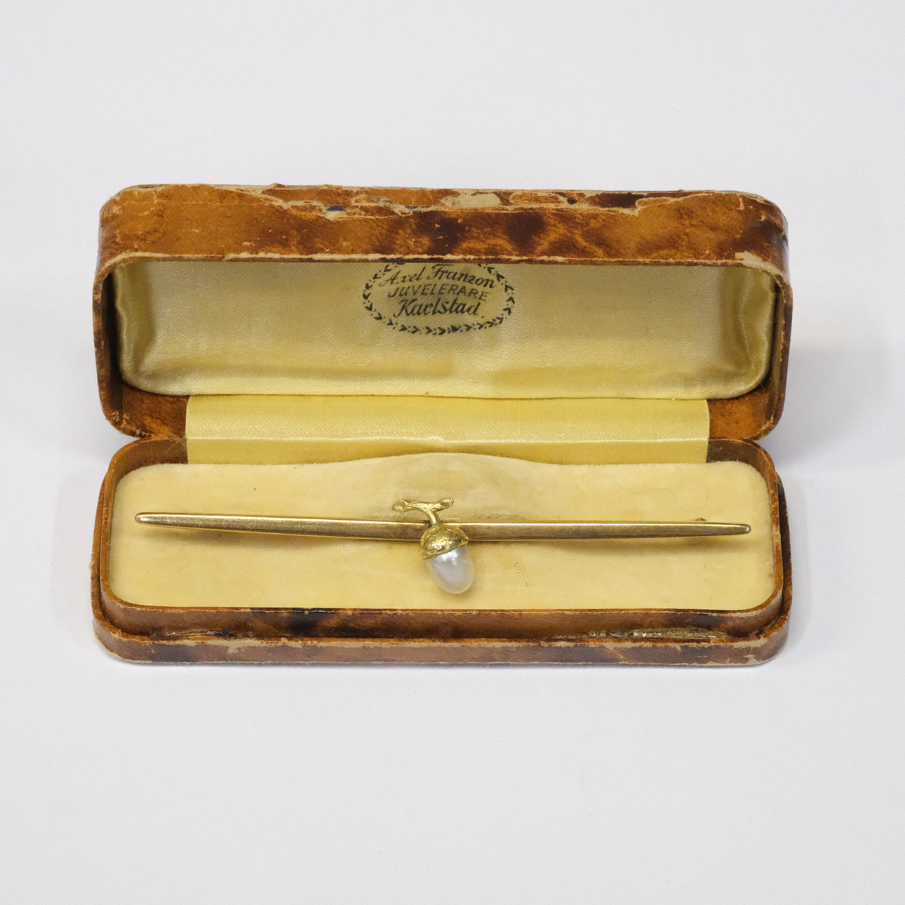 BROSCHE, 18K GOLD, GD & CO, MALMÖ 1925.