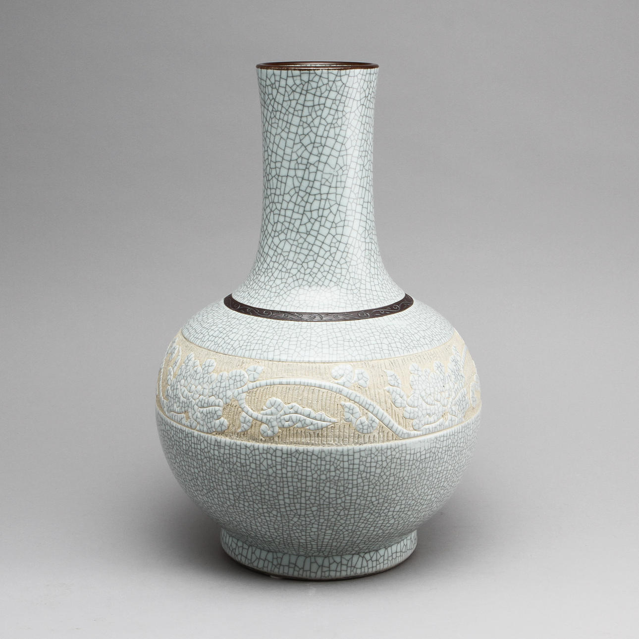 VAS, porslin Kina, 1900-tal.