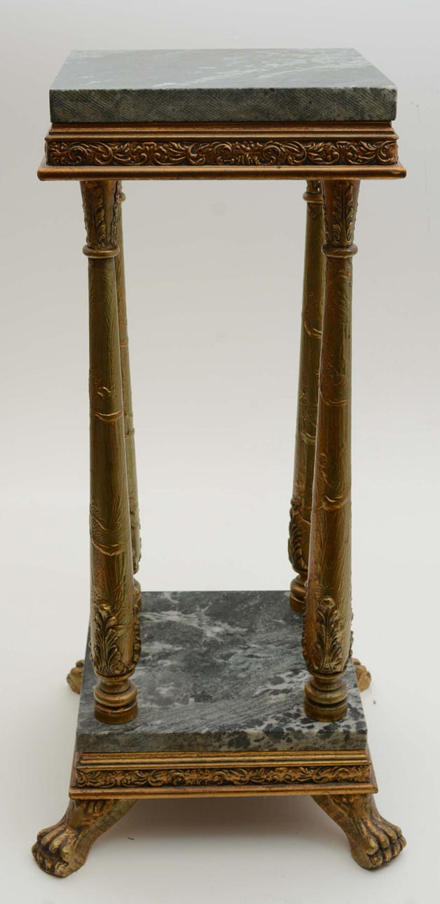 Marmor piedestal. 1900-tallet.