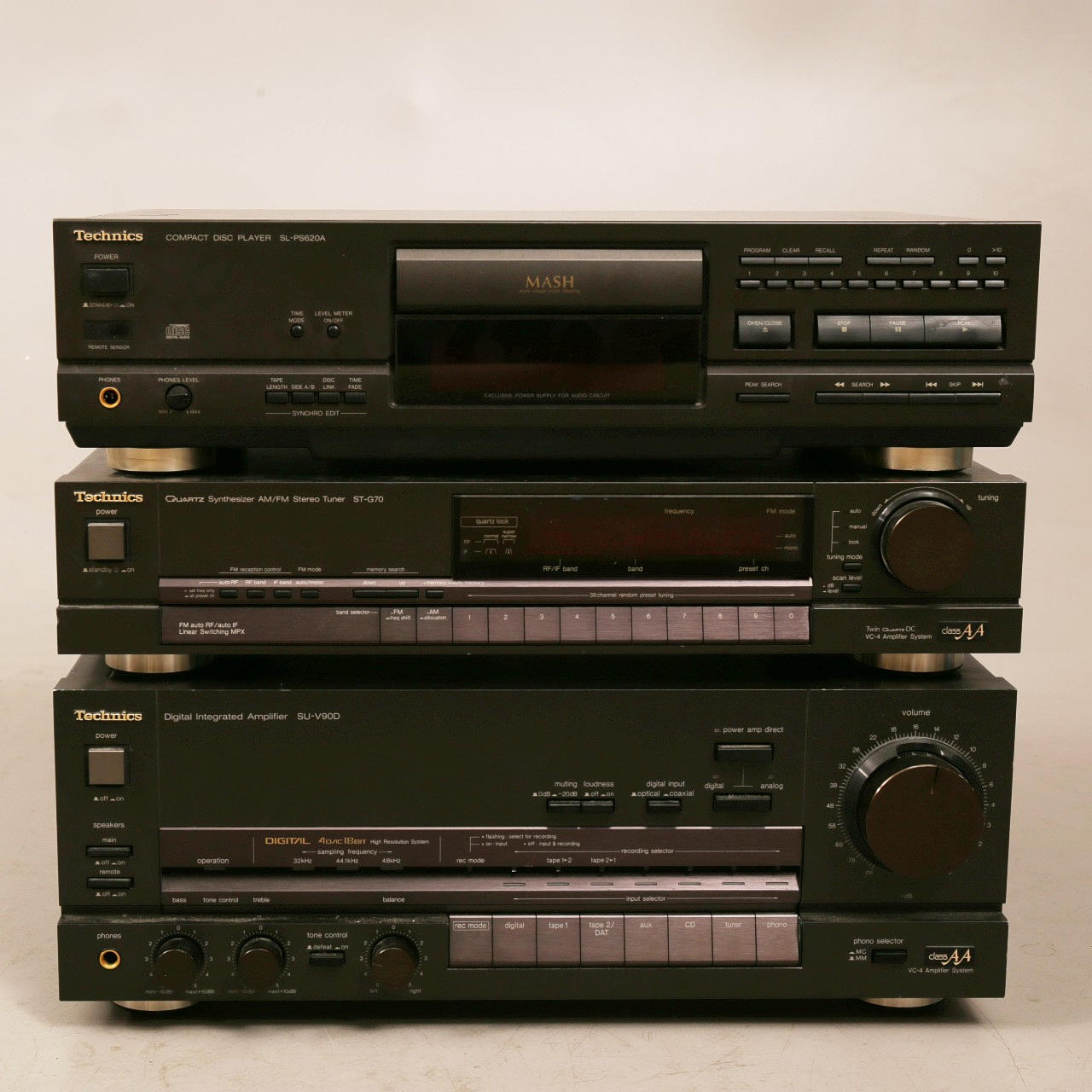 STEREODELAR, Technics, 3 delar, varav 2 Class AA.