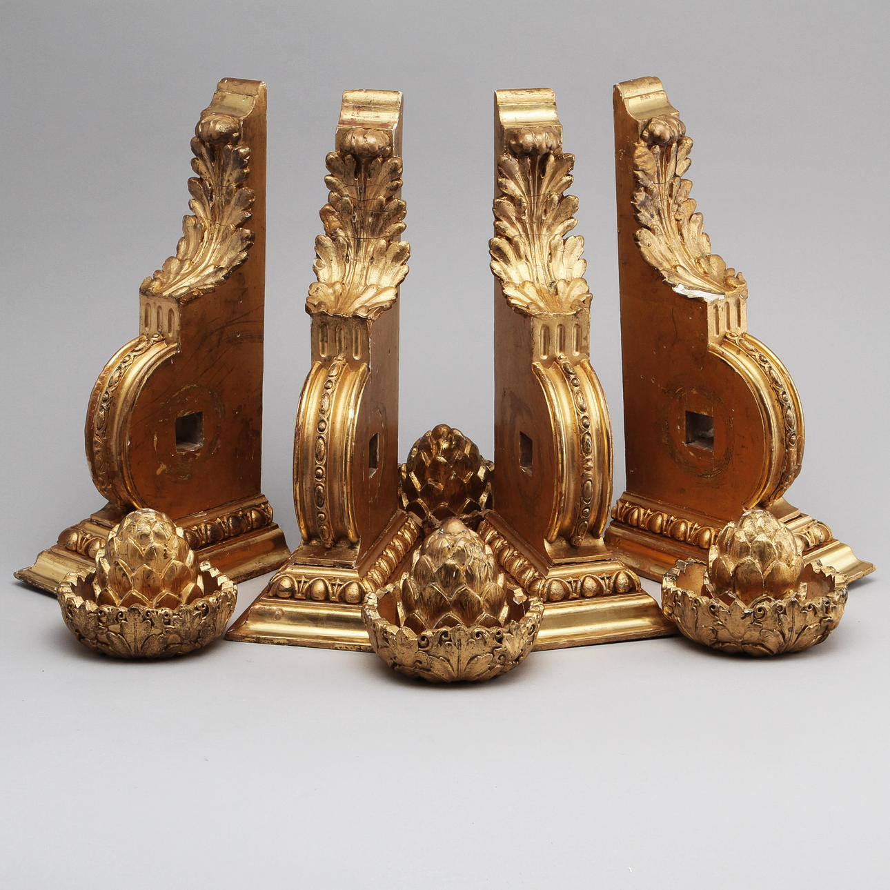 KORNISCHER, 4 delar, 1800-tal.