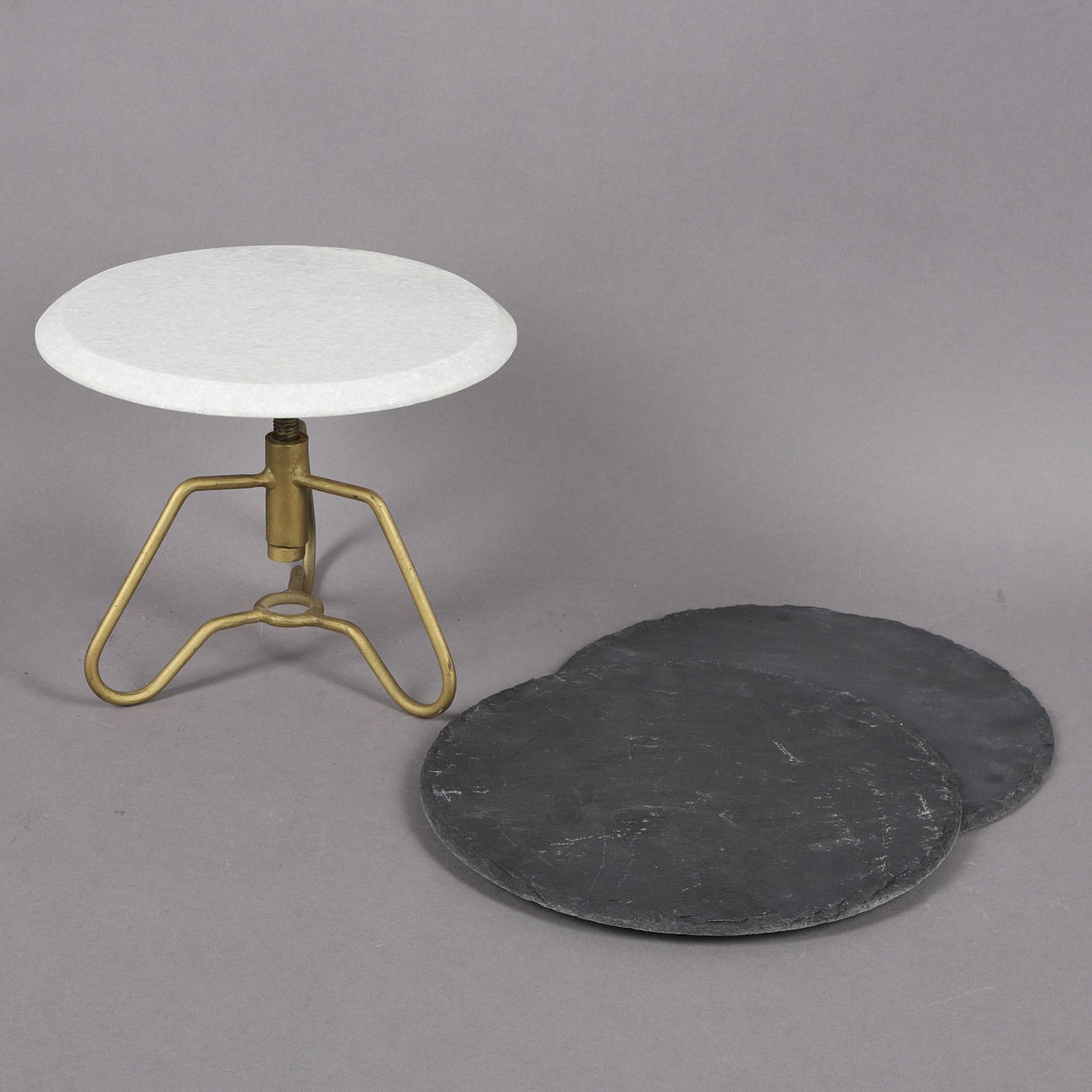 FAT & TÅRTFAT, 3 st, sten & metall.