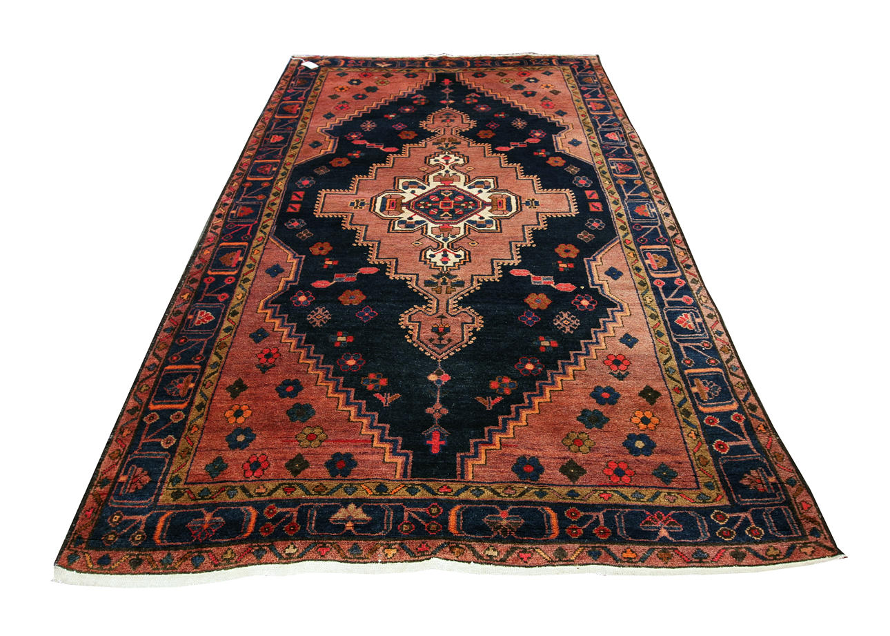 ORIENTALISK MATTA. 270 x 150 cm.