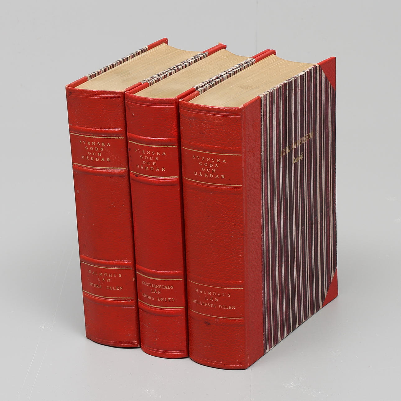 BÖCKER (3), "Svenska gods och gårdar", 1944.