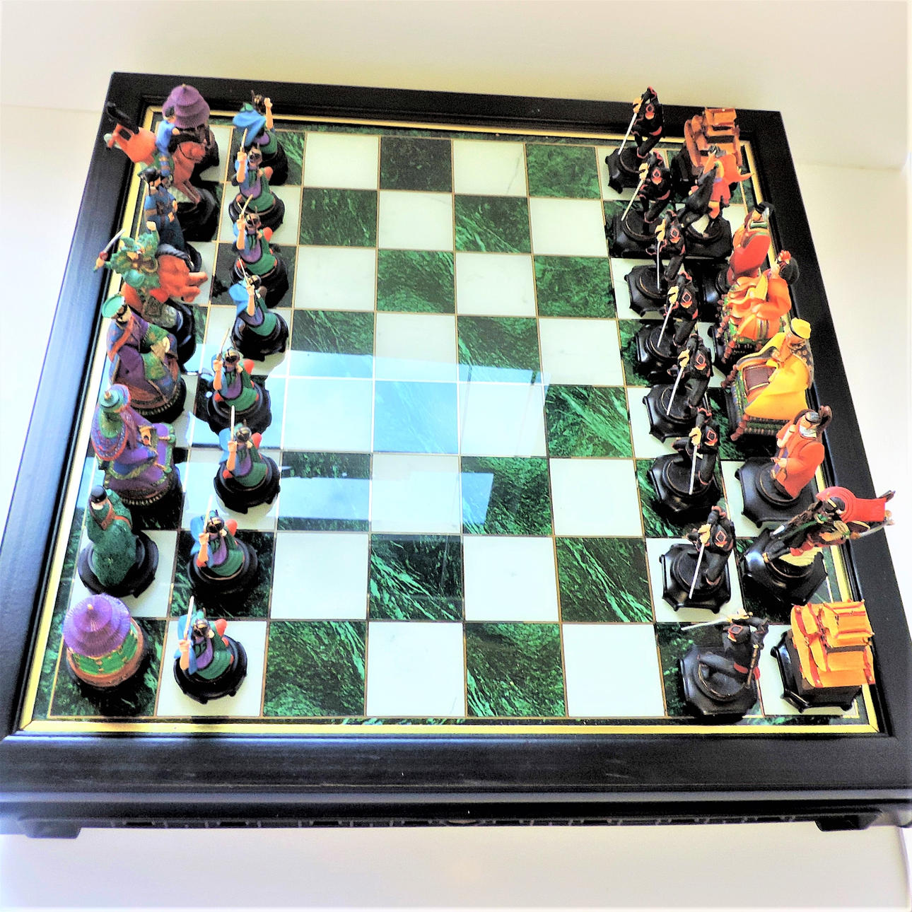 VINTAGE FRANKLIN MINT EMPERORS OF THE ORIENT CHESS SET BY YAO