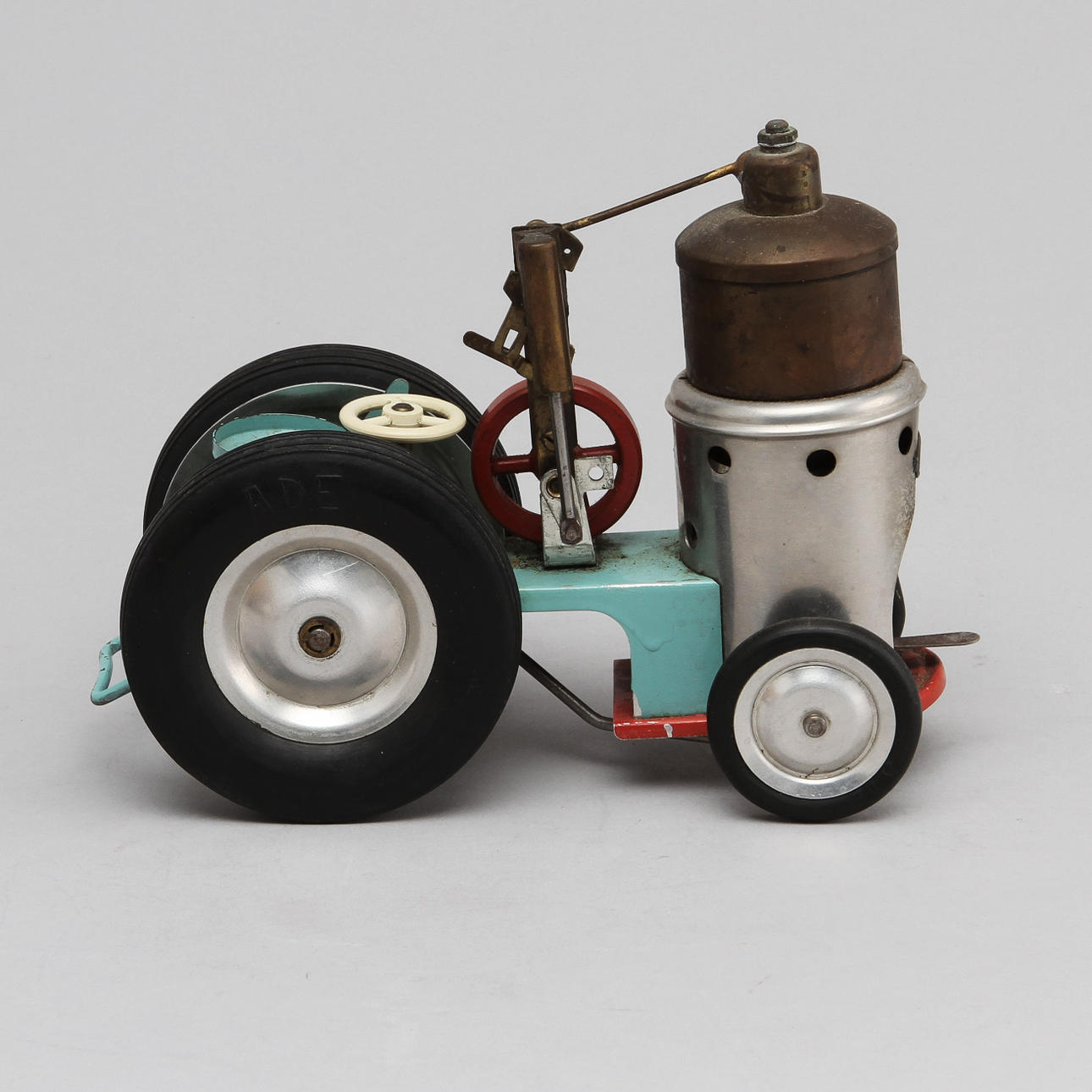 ÅNGMASKIN, ADE -TRAKTOR i originalkartong.