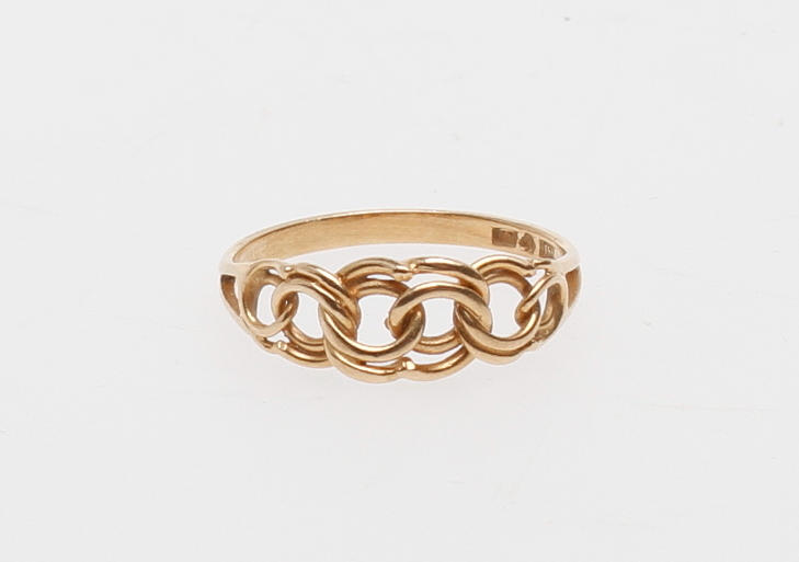 RING, 18k guld, ca 2,5g.