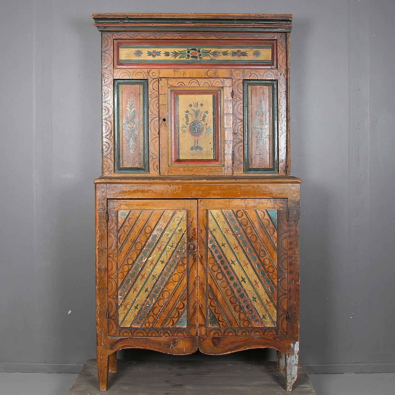 SÄNGSKÅP, allmoge, Överkalix, tidigt 1800-tal.