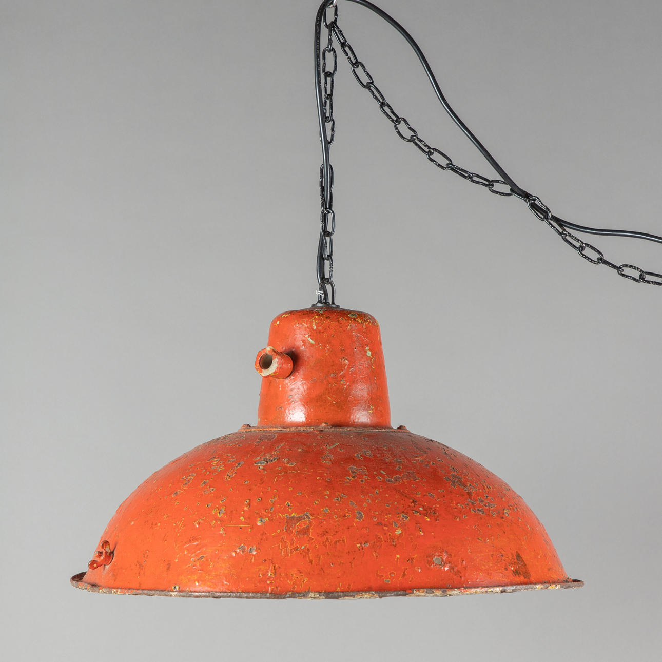 röd hängande ljus, industriell design.