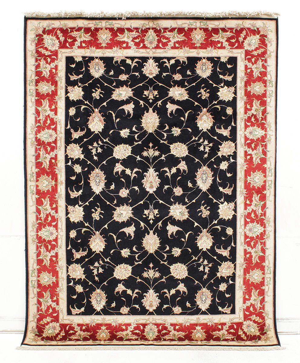 MATTA, Persisk, Täbriz med silkesinslag, 50 raj, 245 x 180 cm.