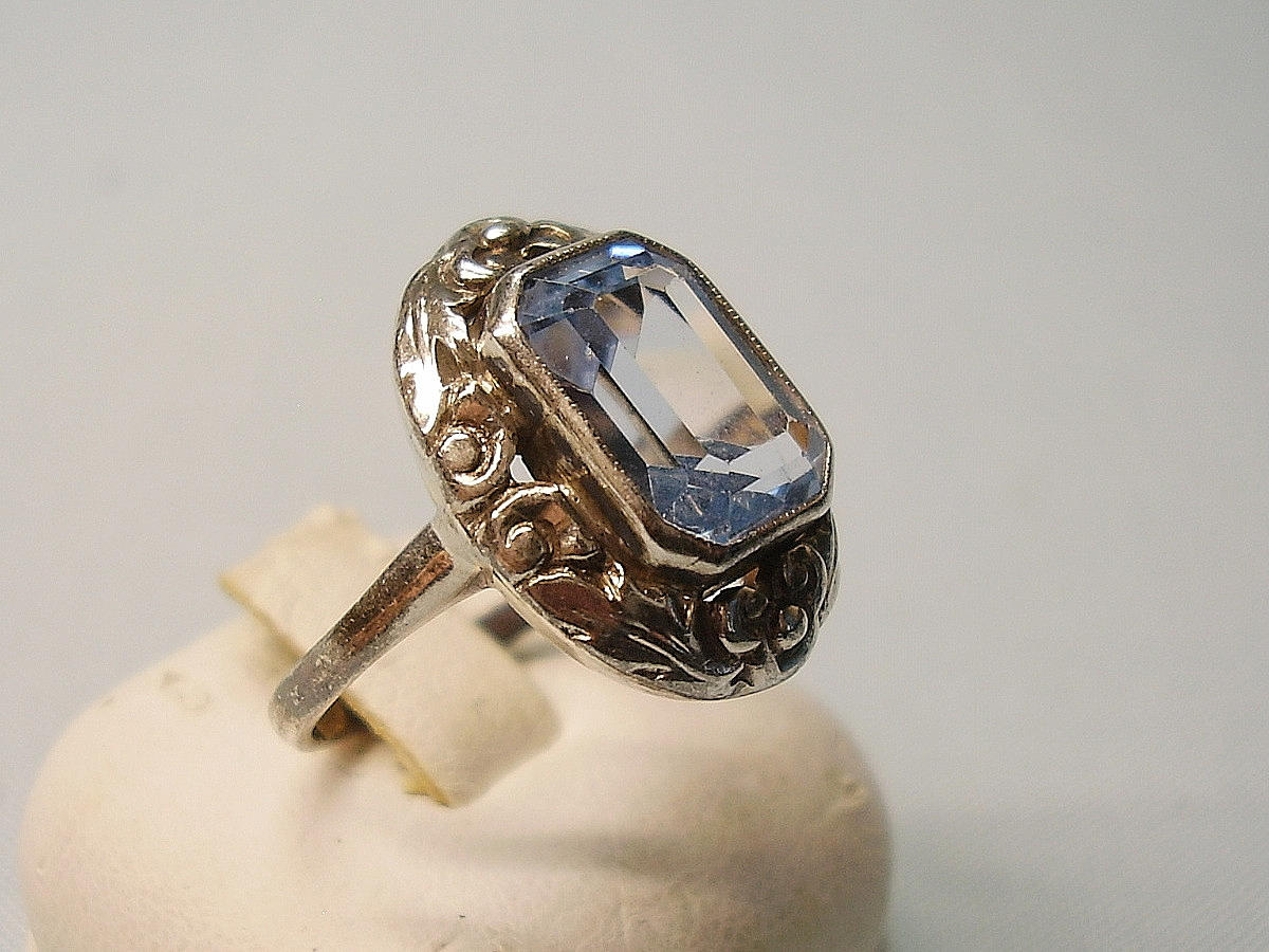 ANILLO PLATA ANTIGUA 835 ESPINELA AZUL.