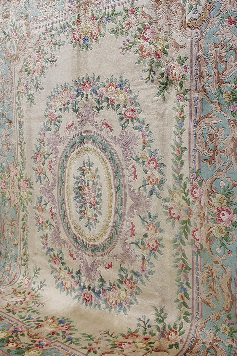 MATTA, Orientalisk, Kina, 375 x 280 cm.