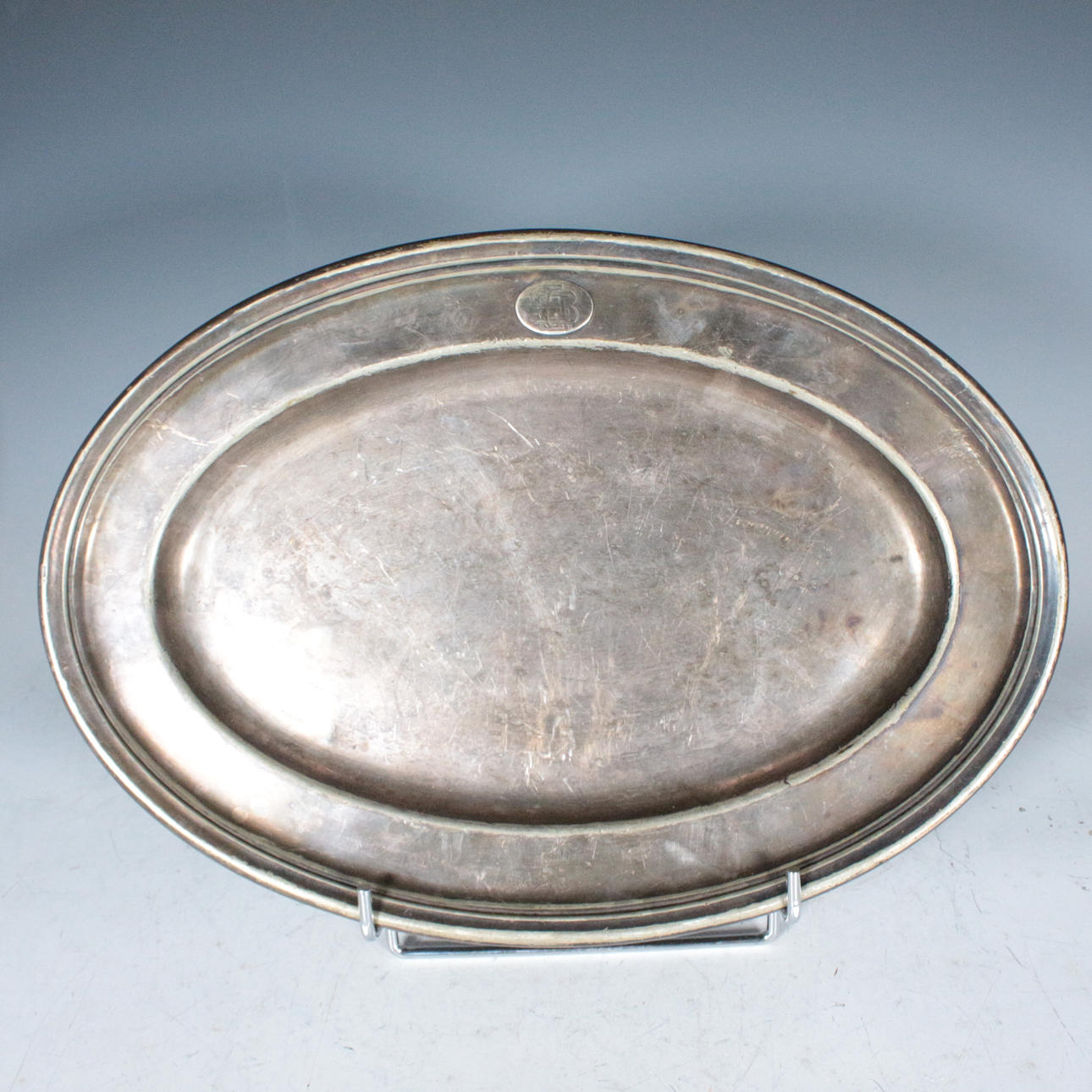 Oval serveringsplatta.