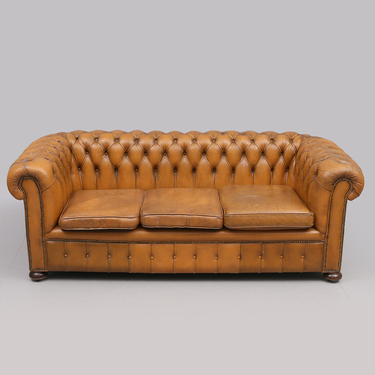 SOFFA, skinn, Chesterfield.
