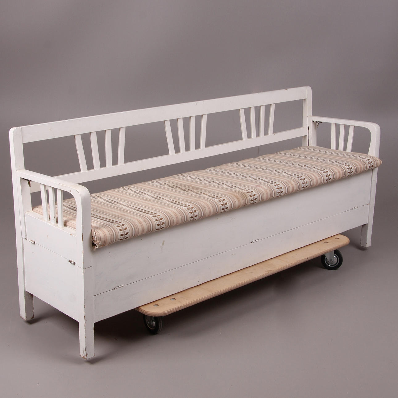 KÖKSSOFFA, furu, utfällbar, 1900-tal.