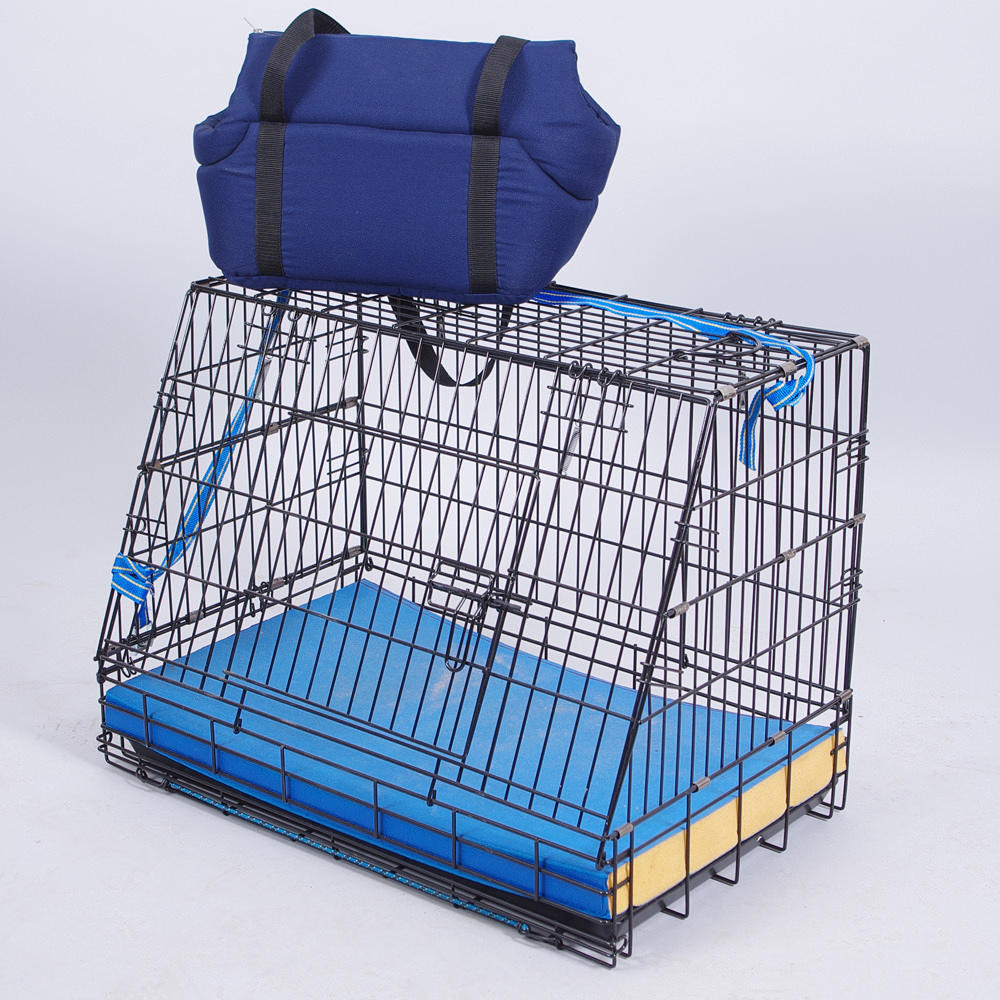 HUNDBUR MED TILLBEHÖR.