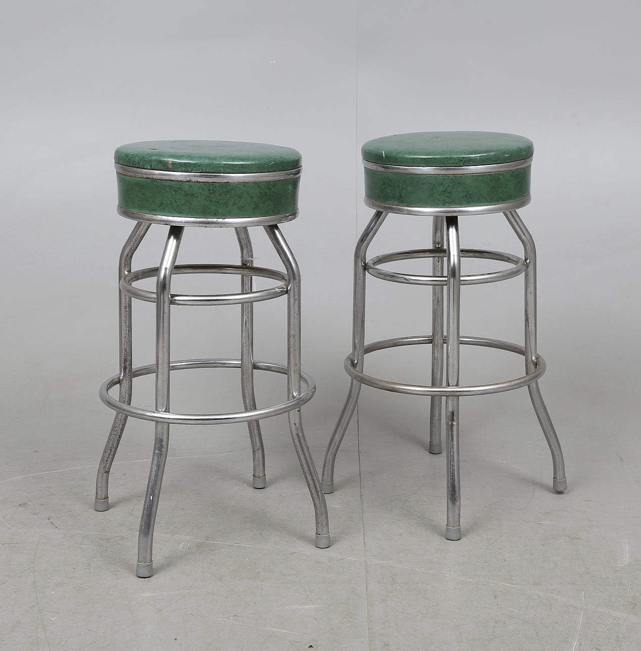 BARSTOLAR, ett par, Bauhaus-stil, 1900-talets första hälft.