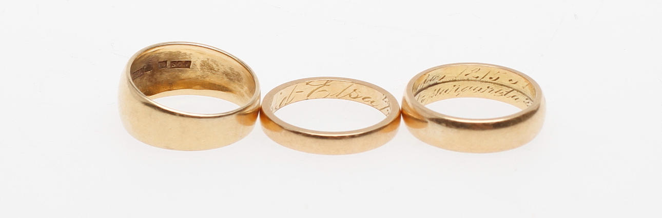 RINGAR, 3st, 18k guld, ca 16,5g.