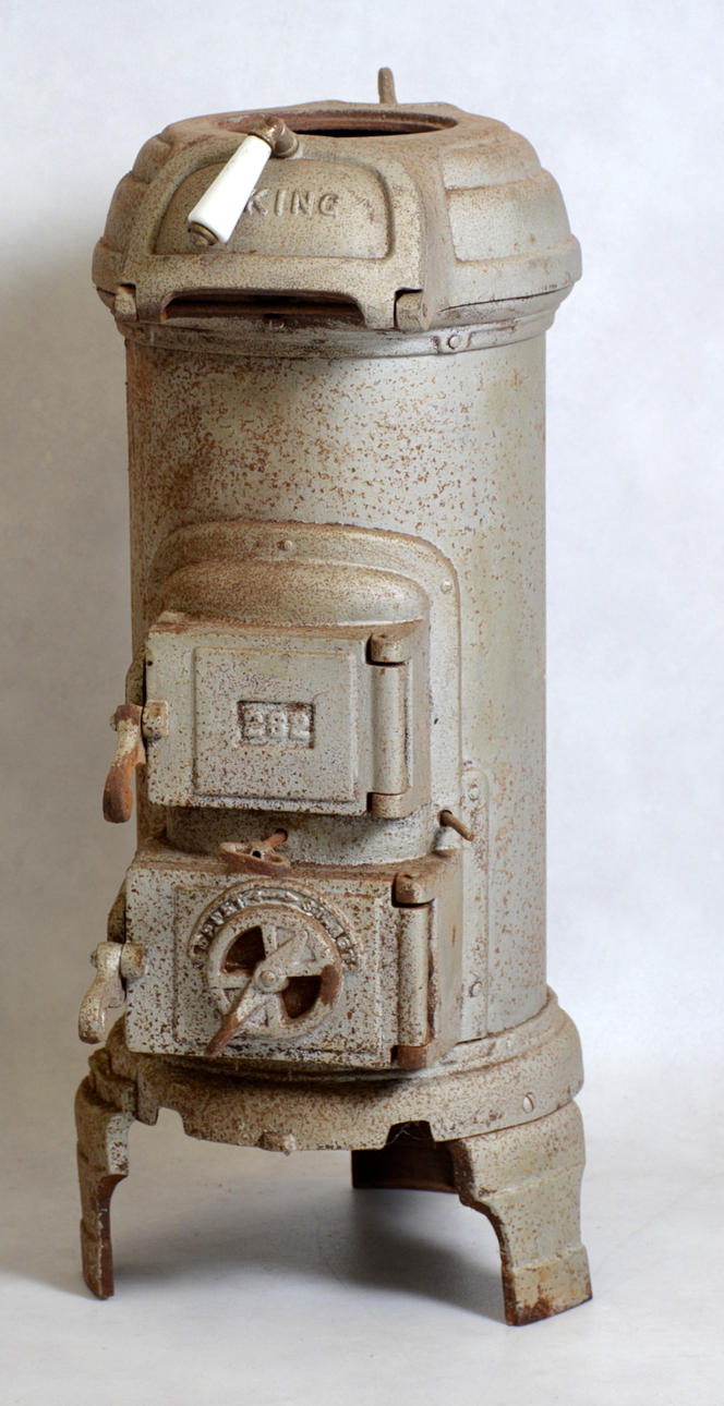 GJUTJÄRNSKAMIN, Viking, 1900-talets första hälft.