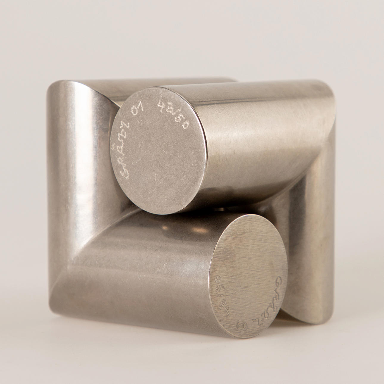 FRIEDRICH GRÄSEL (1927-2013). Kubus.