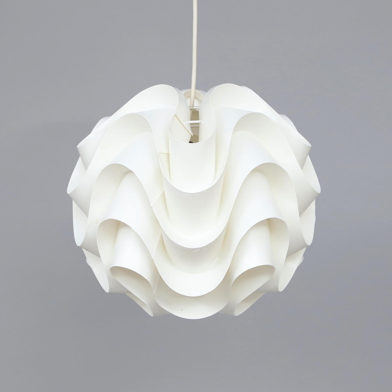 POUL CHRISTIANSEN. Sinus-pendel 172 medium, Le Klint.