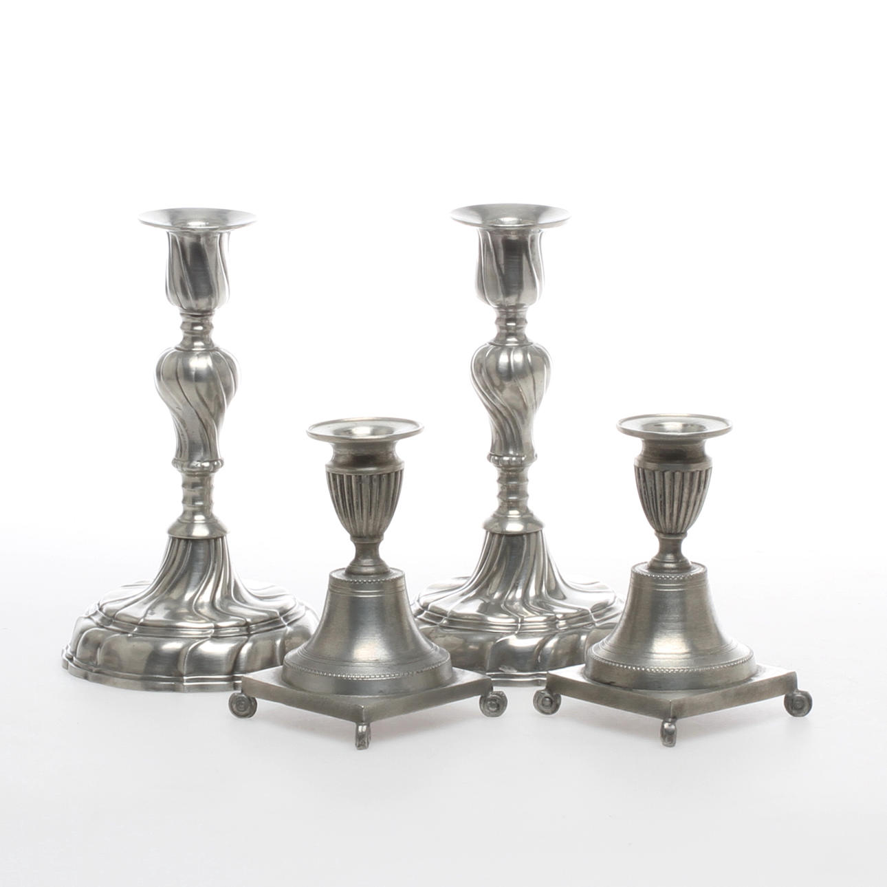 LJUSSTAKAR, 2 par, tenn, varav ett par Scandia Tenn. 1900-tal.