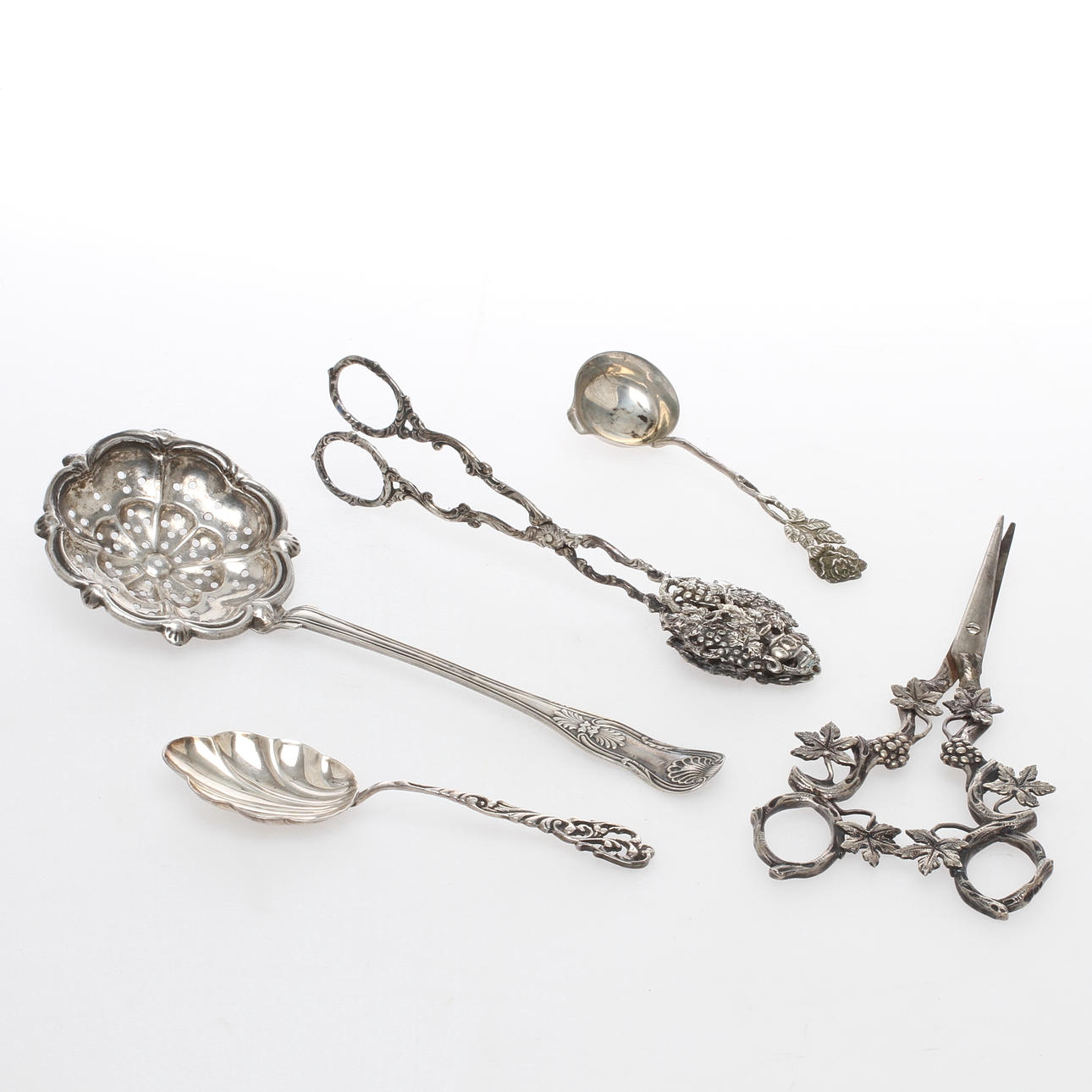 PARTI SILVER, 5 delar, 1800- och 1900-tal.