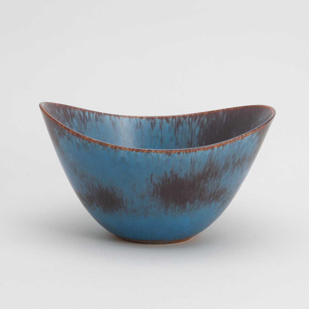 GUNNAR NYLUND. Skål, stengods, Rörstrand.