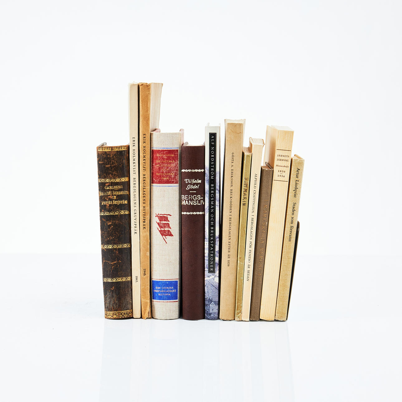 MINEBEDRIFT OG MERE. 12 BIND.