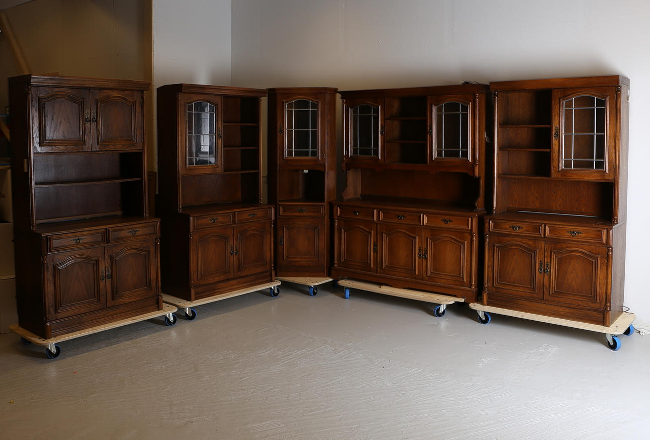 MÖBELGRUPP, 5 delar, 1900-tal.