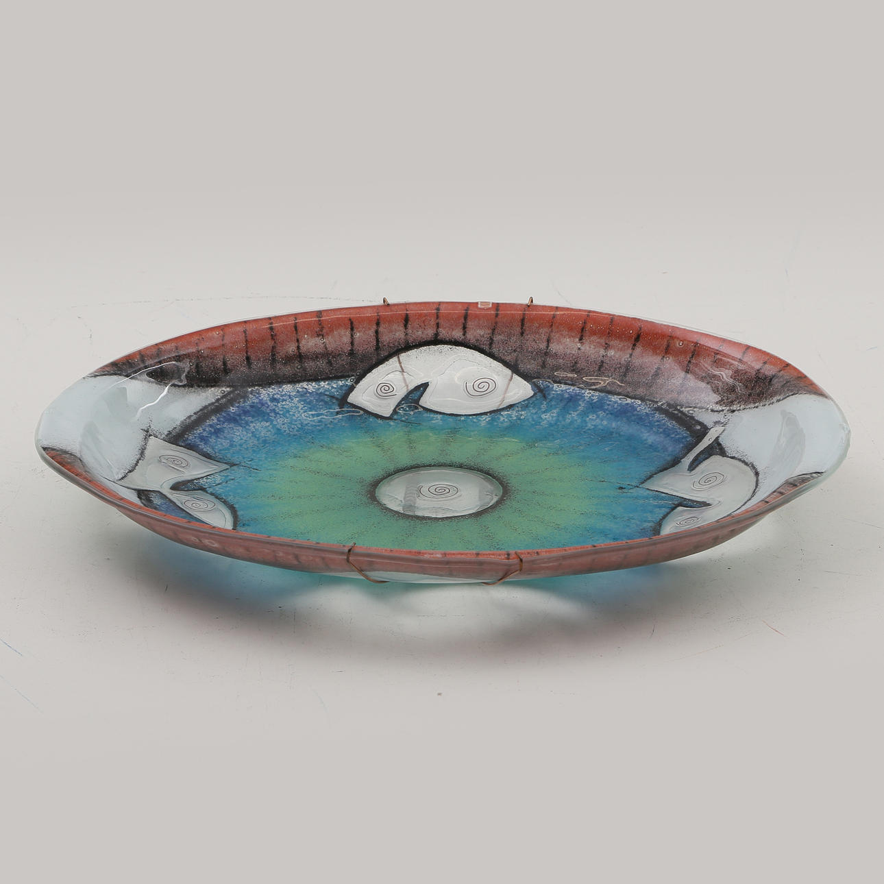 BARRY CAMPLING. KONSTGLASFAT, modernt.