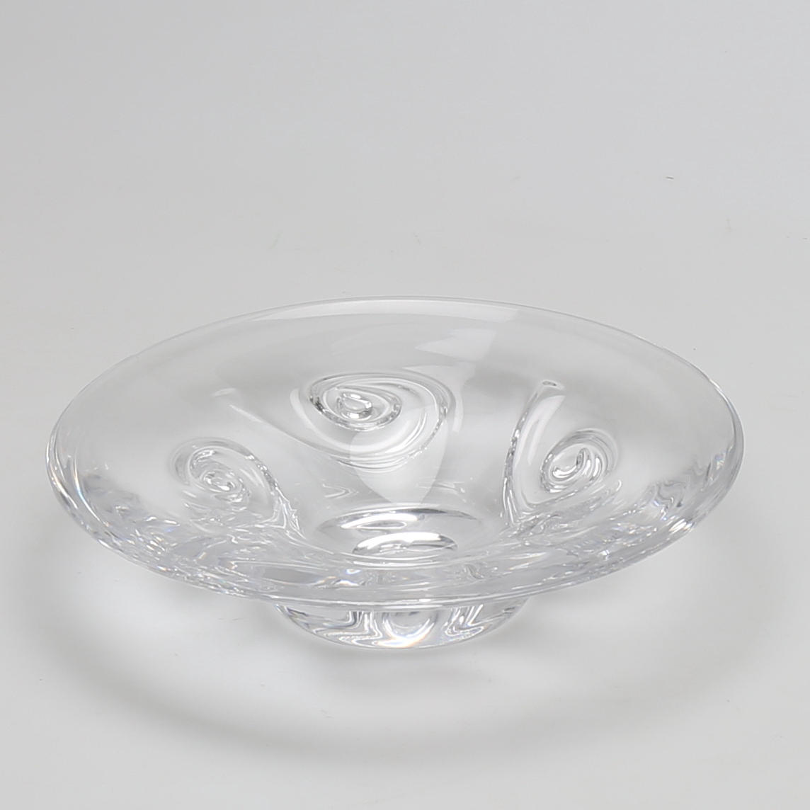 FAT i glas, Göran Wärff, Kosta, signerad Kosta 76/45 Wärff.