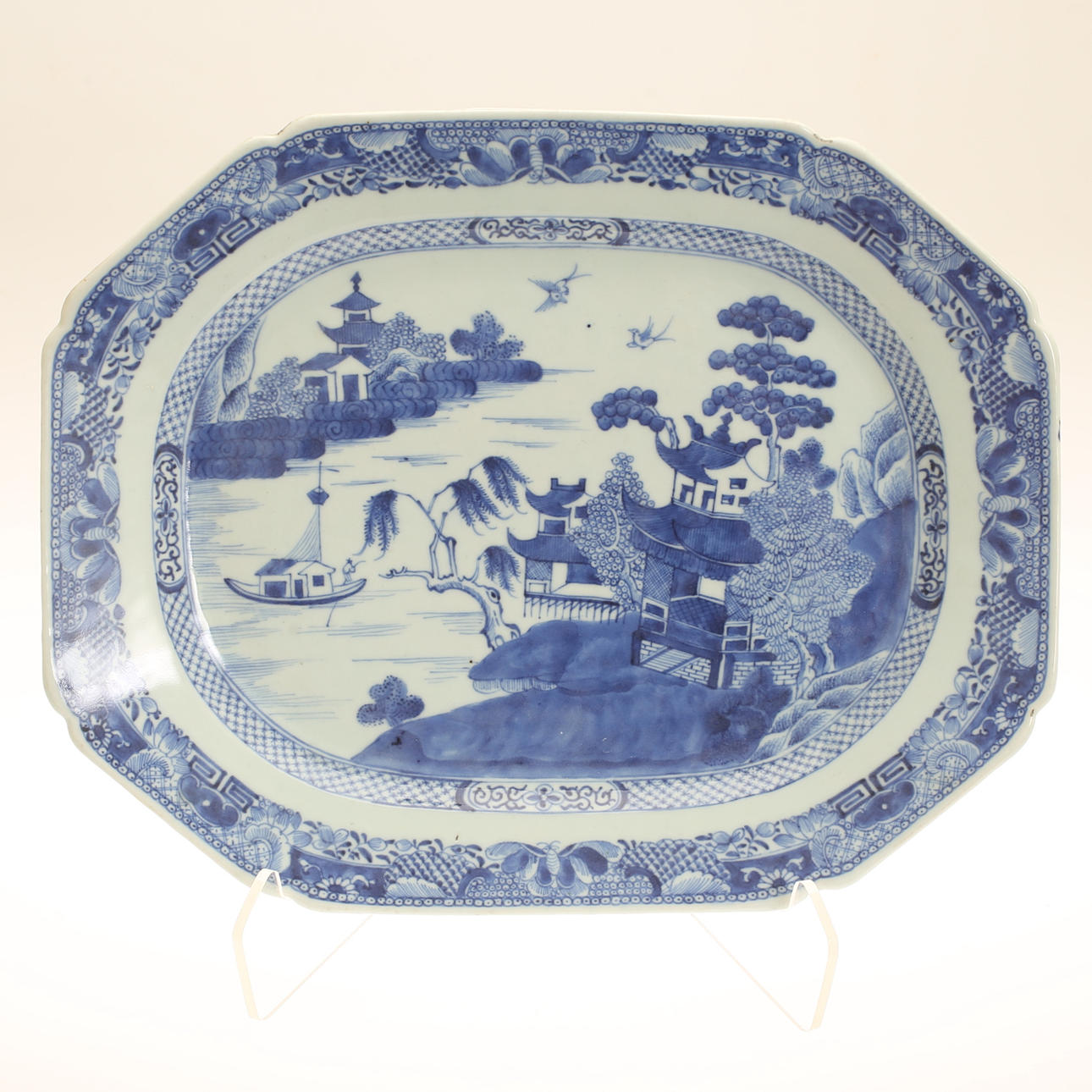 STEKFAT, porslin, Kina 1700-tal.